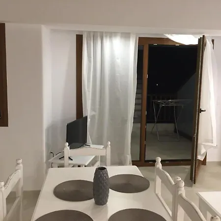 Διαμέρισμα Angies House Alonissos